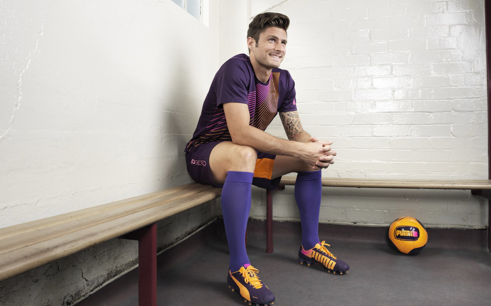 中国足球青训合作项目持续推进,中国足球青训体系是什么