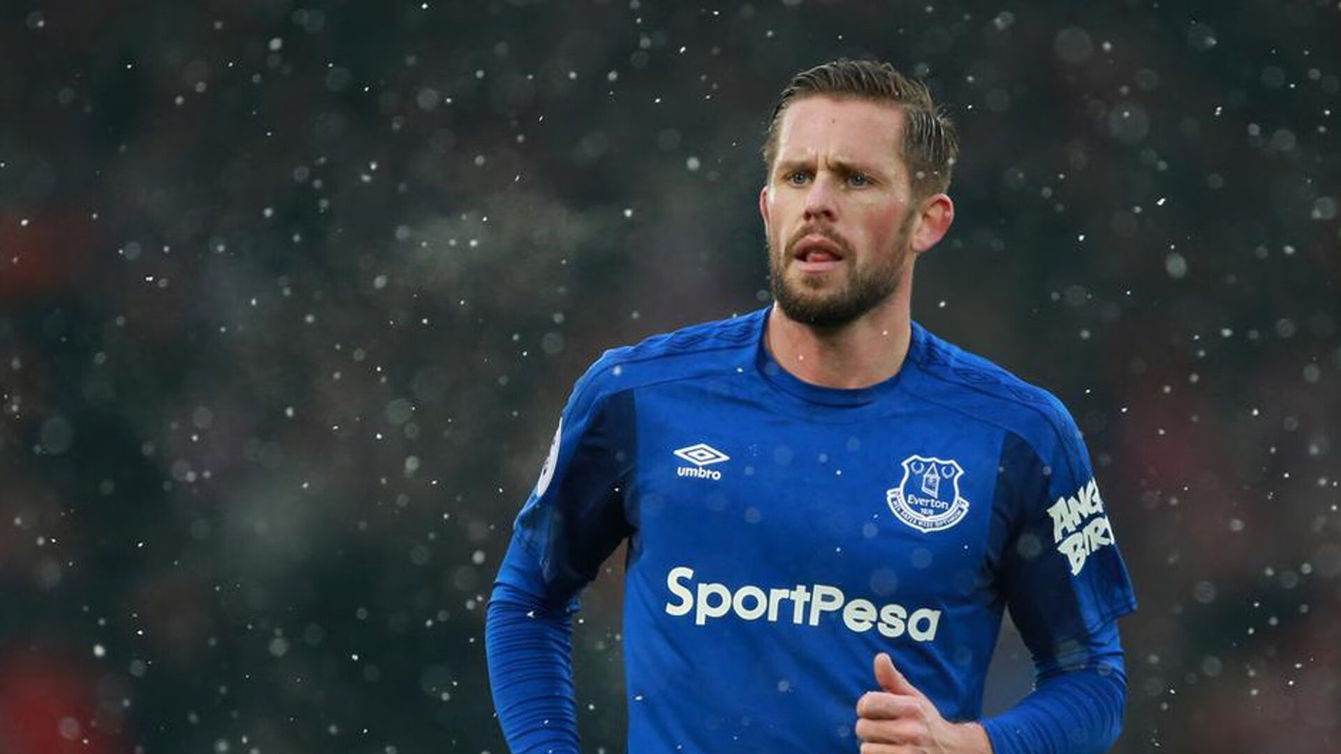 姆巴佩被切尔西防守重点盯防，姆巴佩的进球视频